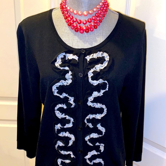 ONLY ONE! Cable & Gauge Tuxedo Ruffle Cardigan Sweater - Picture 1 of 15